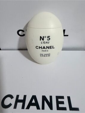 CHANEL N°5 L'EAU  Hand Cream
